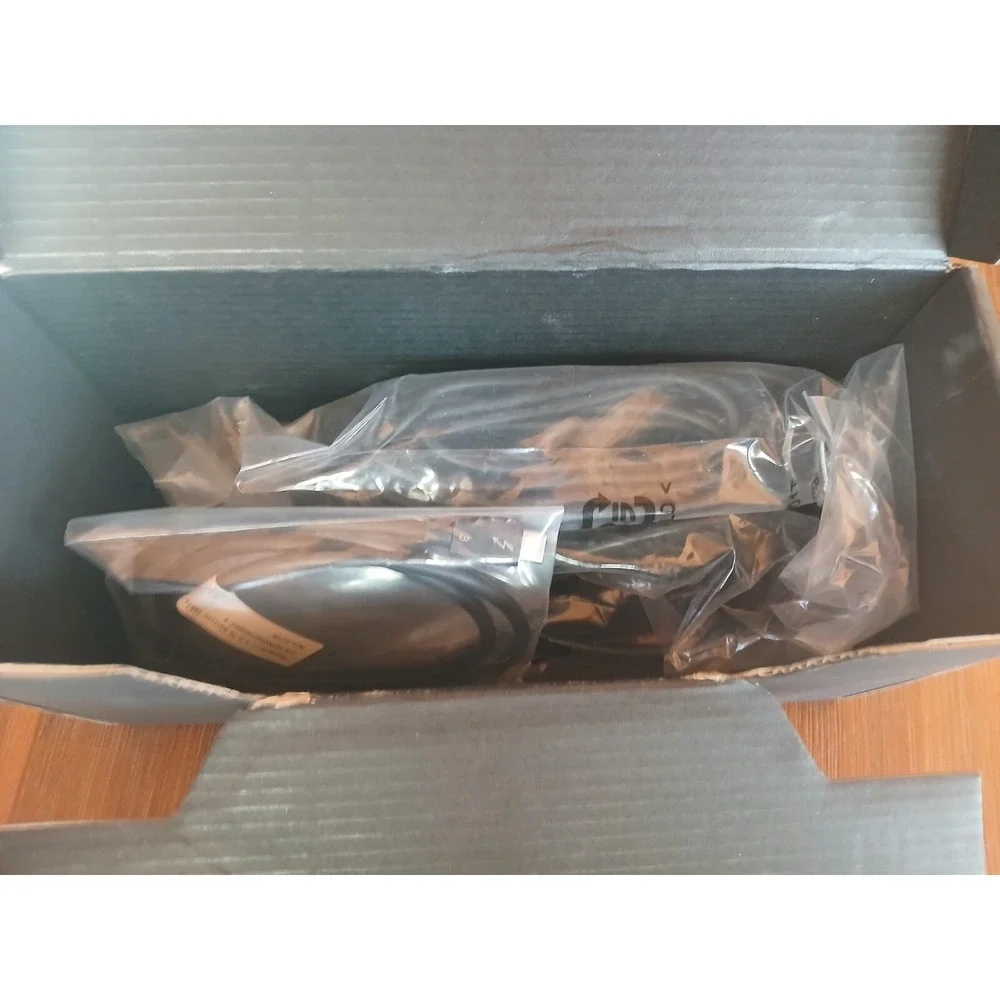 Corsair TBT100 Thunderbolt 3 Dock‎ CU9000001NA B4